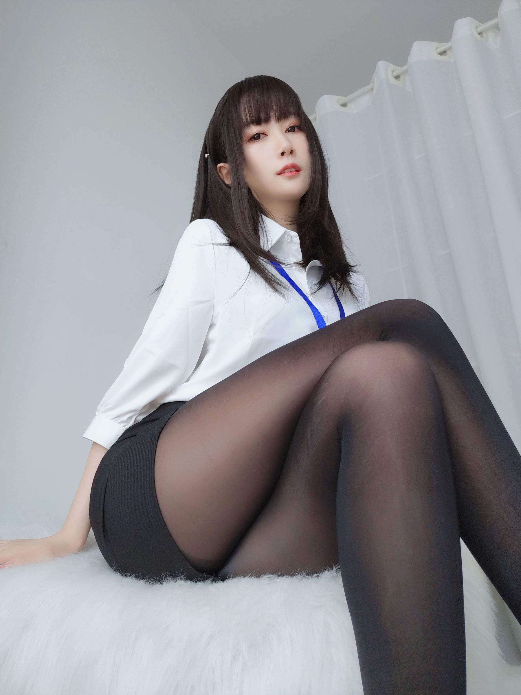 Coser小姐姐白银81–制服写真插图8